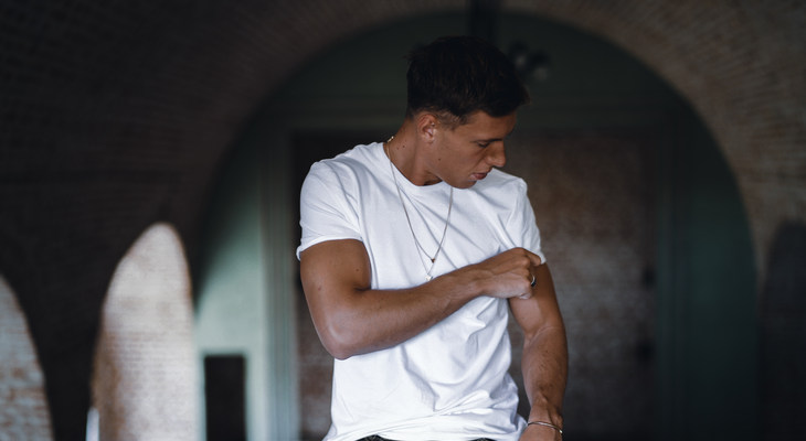 ワークアウトで腕を太くする方法