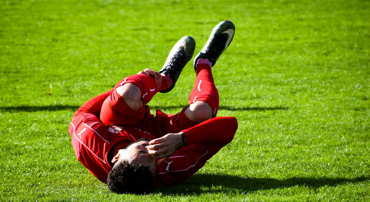 筋肉のけいれんの原因